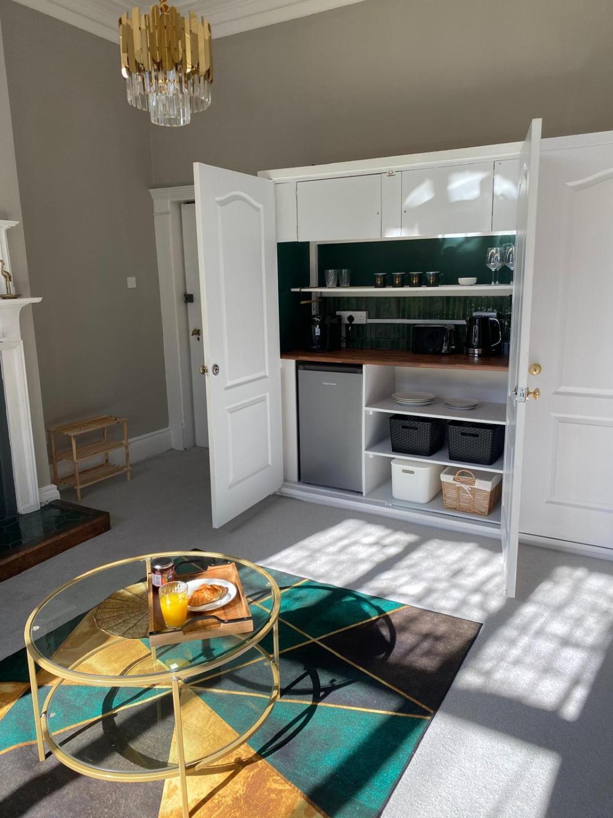 Fabulous Garden Room With En-Suite Birmingham Exterior photo